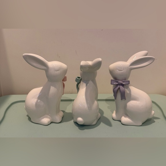 Super Cute Small Ceramic Bunny Figurines with Pastel Bows- Set of 3- NWT - Picture 3 of 6